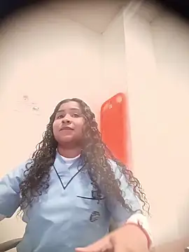 Snapshot of Paula6Colombia chatting on November 14, 2025, 9:51 pm Paula6Colombia online show from November 14, 2025, 9:51 pm