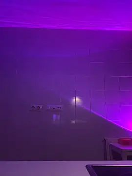 Hannah Kiim online show from February 14, 2026, 10:32 pm