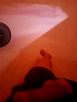 janecleoson online show from April 14, 2026, 4:12 pm