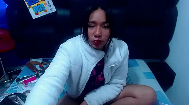 Snapshot of XxxReinaSexyBodyxxX777 chatting on March 11, 2025, 1:12 pm XxxReinaSexyBodyxxX777 online show from March 11, 2025, 1:12 pm
