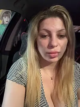 Snapshot of Alicedream5 chatting on March 18, 2025, 7:22 pm Alicedream5 online show from March 18, 2025, 7:22 pm