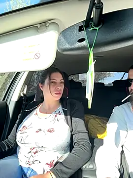 Snapshot of Alicedream5 chatting on October 19, 2025, 11:02 am Alicedream5 online show from October 19, 2025, 11:02 am