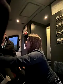 Snapshot of Alicedream5 chatting on September 28, 2025, 3:46 am Alicedream5 online show from September 28, 2025, 3:46 am