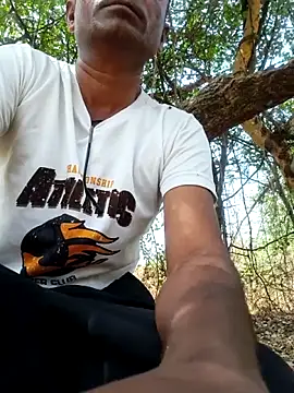 Snapshot of himvilohi08 chatting on May 31, 2026, 5:02 am himvilohi08 online show from May 31, 2026, 5:02 am