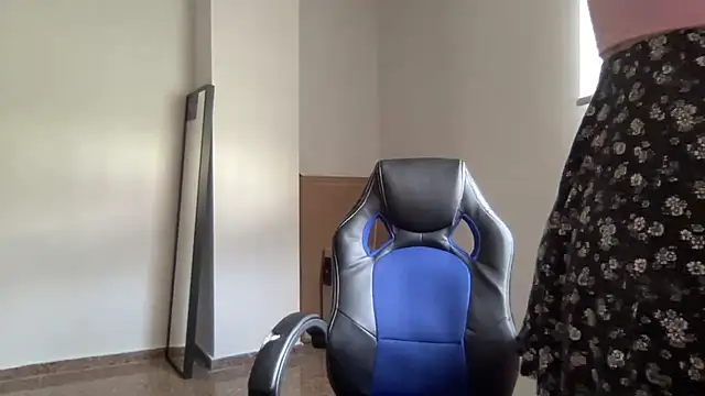 Martinassy online show from October 6, 2025, 3:02 pm