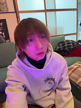 Snapshot of ryokunero chatting on November 14, 2025, 12:14 am ryokunero online show from November 14, 2025, 12:14 am