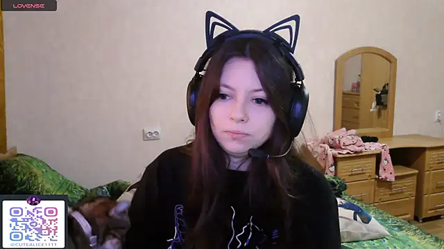 RendyDow online show from September 25, 2025, 8:20 am