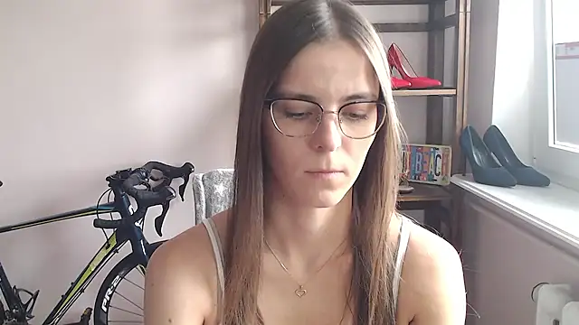 love megi online show from July 6, 2026, 1:29 pm