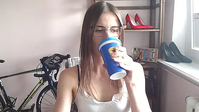 love megi online show from July 7, 2026, 1:36 pm