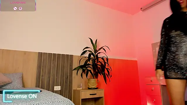  SamantaGomez online show from March 2, 2026, 8:16 pm