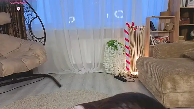 Snapshot of Kira_mindnes chatting on January 14, 2026, 5:44 am Kira mindnes online show from January 14, 2026, 5:44 am