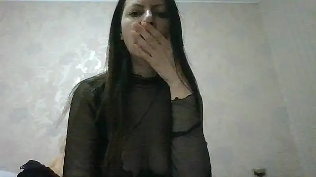 AliseWats online show from July 6, 2026, 8:33 pm