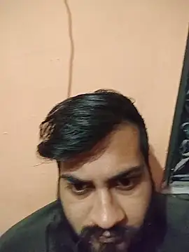 mpaale11 online show from December 14, 2025, 12:33 pm