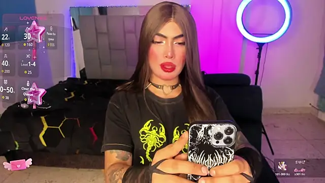Sophie whitexxx online show from July 27, 2026, 11:56 pm