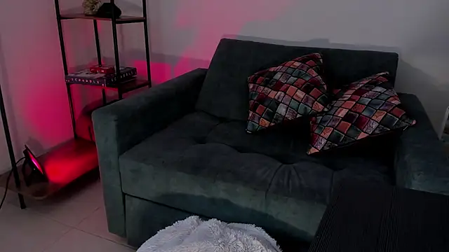 FireTheGun  online show from October 29, 2025, 6:18 pm