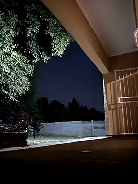 bakedsnackmmh online show from February 4, 2026, 9:10 pm