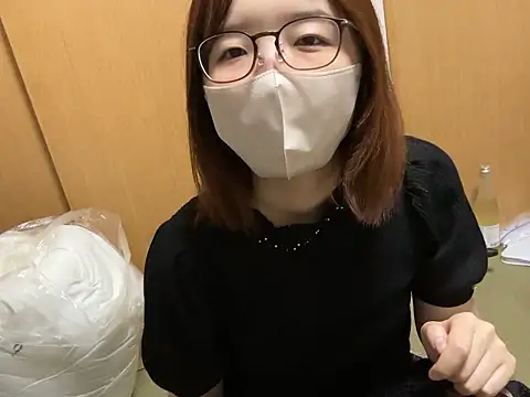 Snapshot of sa_mon_xx chatting on October 12, 2025, 4:14 am sa mon xx online show from October 12, 2025, 4:14 am