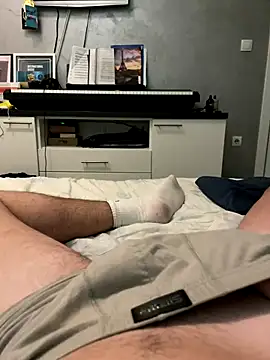 Snapshot of milan8886 chatting on October 26, 2025, 10:32 pm milan8886 online show from October 26, 2025, 10:32 pm