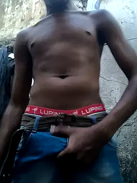 2BigBlacxxx online show from September 20, 2025, 8:47 pm