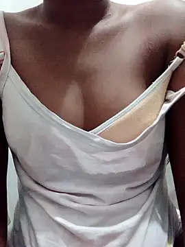 Snapshot of naughtyreva chatting on March 19, 2025, 4:25 am naughtyreva online show from March 19, 2025, 4:25 am