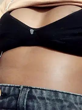 Snapshot of naughtyreva chatting on March 9, 2025, 2:32 pm naughtyreva online show from March 9, 2025, 2:32 pm