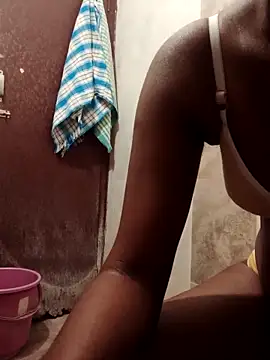 Snapshot of naughtyreva chatting on March 19, 2025, 9:38 am naughtyreva online show from March 19, 2025, 9:38 am