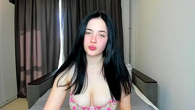 Snapshot of Minx_Night_CityXq chatting on May 27, 2026, 1:57 am Minx Night CityXq online show from May 27, 2026, 1:57 am