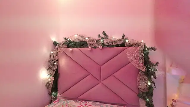 eva sin18 online show from December 22, 2025, 11:16 pm