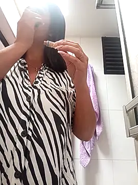 Snapshot of Nathaly_12 chatting on February 15, 2026, 6:07 pm Nathaly 12 online show from February 15, 2026, 6:07 pm