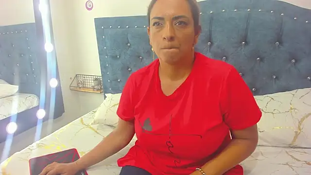 Milf-Prettyboobs online show from March 19, 2026, 9:26 pm