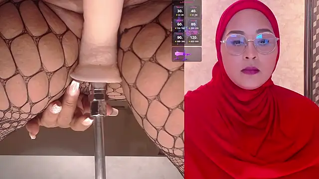 BBWHijab online show from February 25, 2026, 10:31 pm