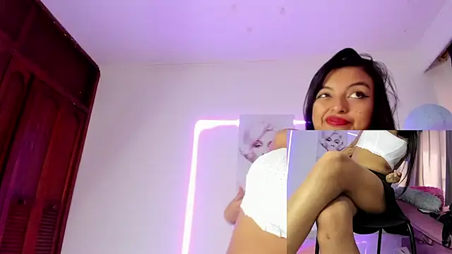 sweet cinamon online show from February 21, 2026, 8:44 pm