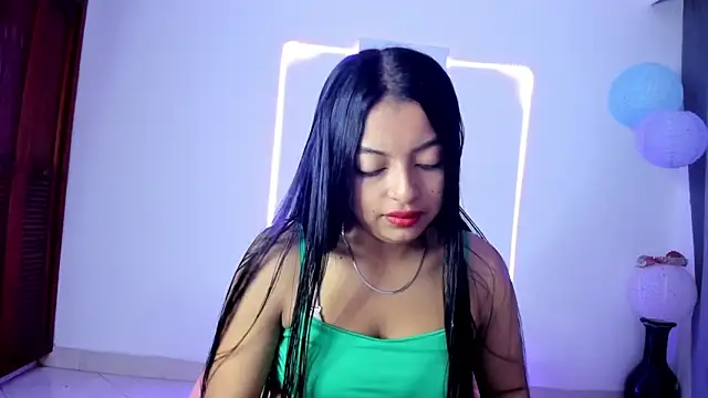 sweet cinamon online show from October 13, 2025, 2:07 pm