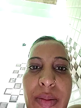 Hotty-Nidhi online show from October 25, 2025, 3:06 am