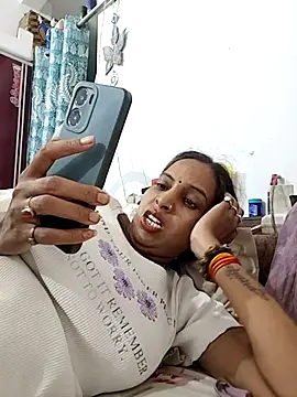 Hotty-Nidhi online show from June 30, 2026, 9:09 am