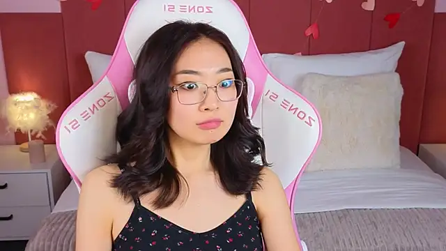 Snapshot of JaliaBennet chatting on March 15, 2025, 10:13 am JaliaBennet online show from March 15, 2025, 10:13 am