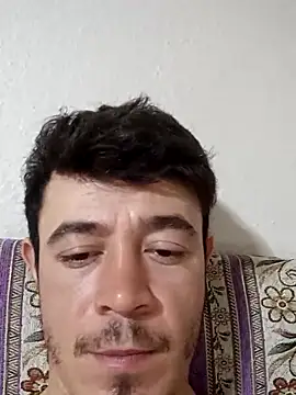 Snapshot of Thunderbolt121 chatting on February 25, 2026, 10:42 pm Thunderbolt121 online show from February 25, 2026, 10:42 pm