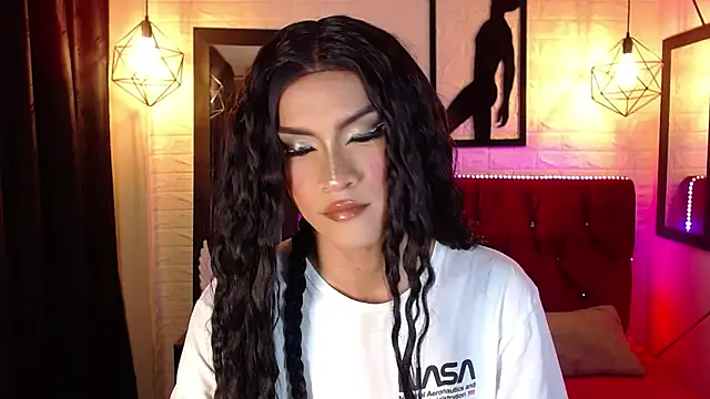 Snapshot of agatha_rodriguez chatting on November 30, 2025, 1:34 pm agatha rodriguez online show from November 30, 2025, 1:34 pm