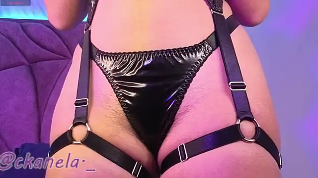 Snapshot of Kanela_miller_ chatting on February 6, 2026, 12:23 pm Kanela miller online show from February 6, 2026, 12:23 pm