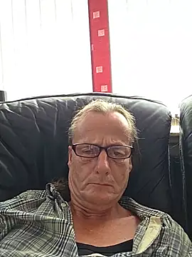 namorreyeb1 online show from August 4, 2026, 2:21 pm