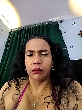 AlexaNovoa  online show from November 19, 2025, 12:54 am