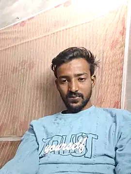 India HOT23 online show from December 23, 2025, 7:40 am