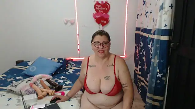 Snapshot of Olgahunder chatting on March 19, 2026, 3:06 am Olgahunder online show from March 19, 2026, 3:06 am