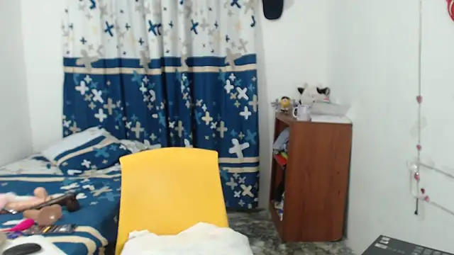Snapshot of Olgahunder chatting on April 12, 2026, 4:54 pm Olgahunder online show from April 12, 2026, 4:54 pm