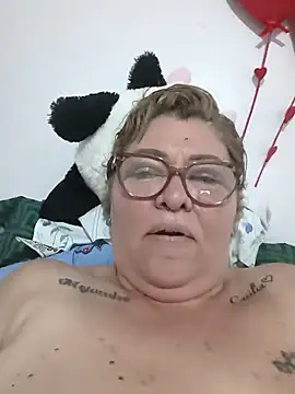 Snapshot of Olgahunder chatting on April 3, 2026, 6:14 pm Olgahunder online show from April 3, 2026, 6:14 pm
