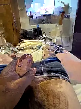 Hellovercat91 online show from April 5, 2026, 3:02 am