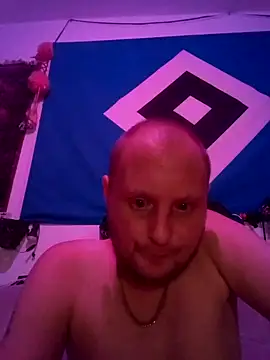 Atze202518 online show from September 9, 2025, 12:54 am