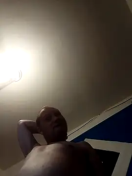 Atze202518 online show from October 22, 2025, 4:56 am