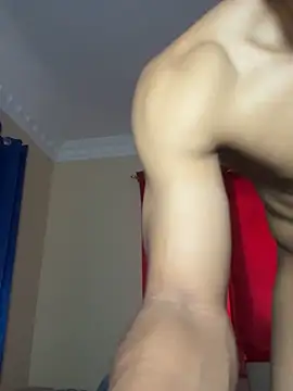 fragance21 online show from January 16, 2026, 9:08 pm