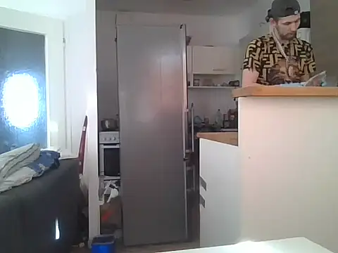 Snapshot of ThePython666 chatting on March 18, 2025, 3:22 pm ThePython666 online show from March 18, 2025, 3:22 pm